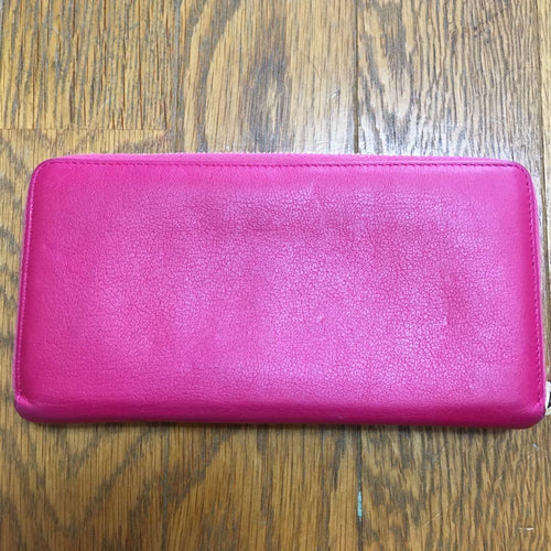 Yves Saint Laurent Long Wallets