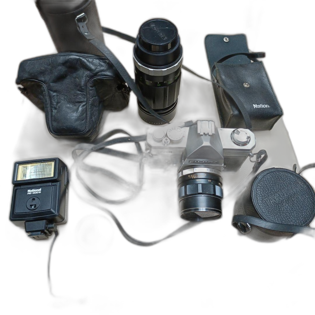 Double -Lens Reflex Camera St701