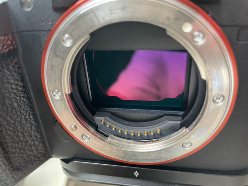 Sony Mirrorless Interchangeable Lens Cameras A7Riii 3