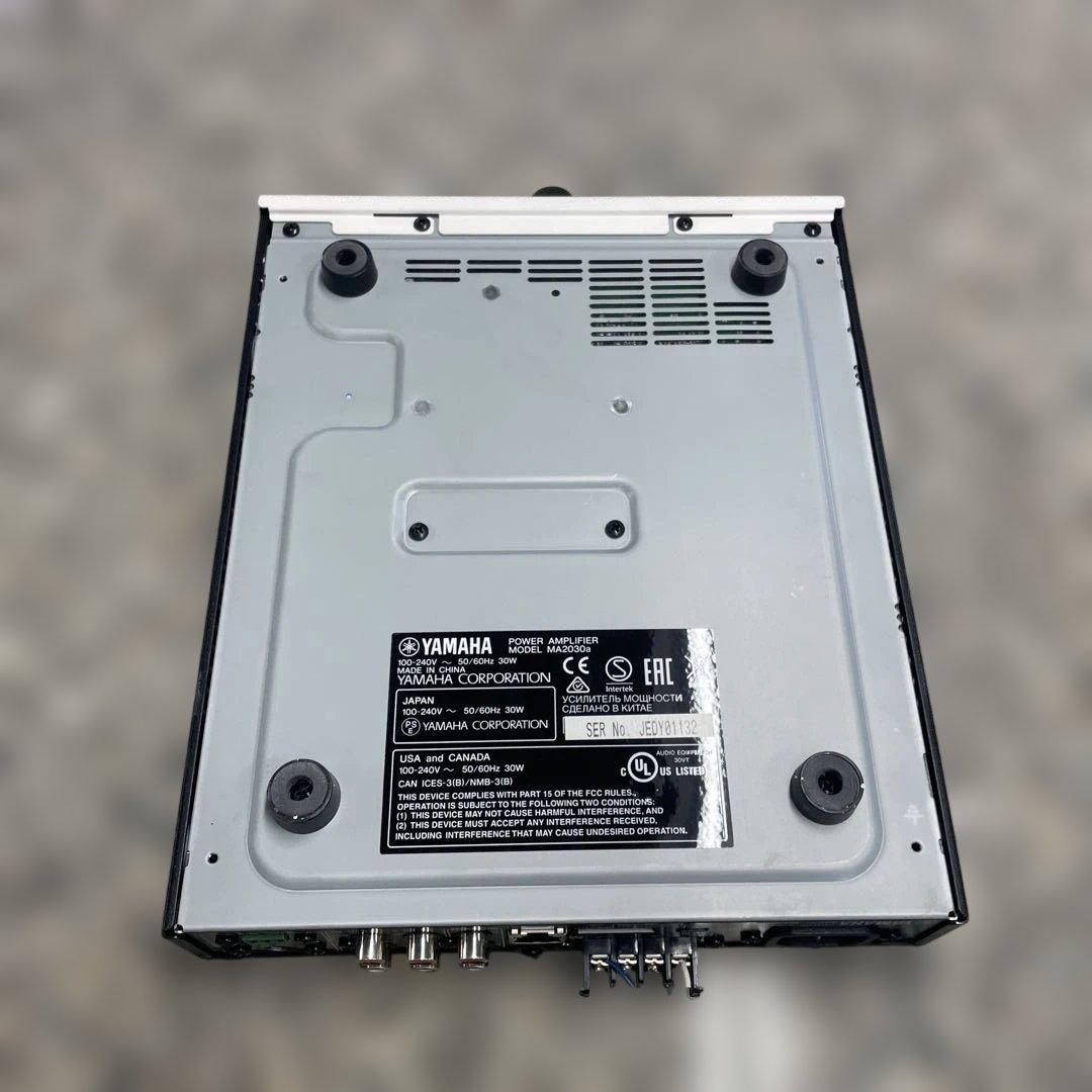 Power Amplifiers Yamaha Ma2030A