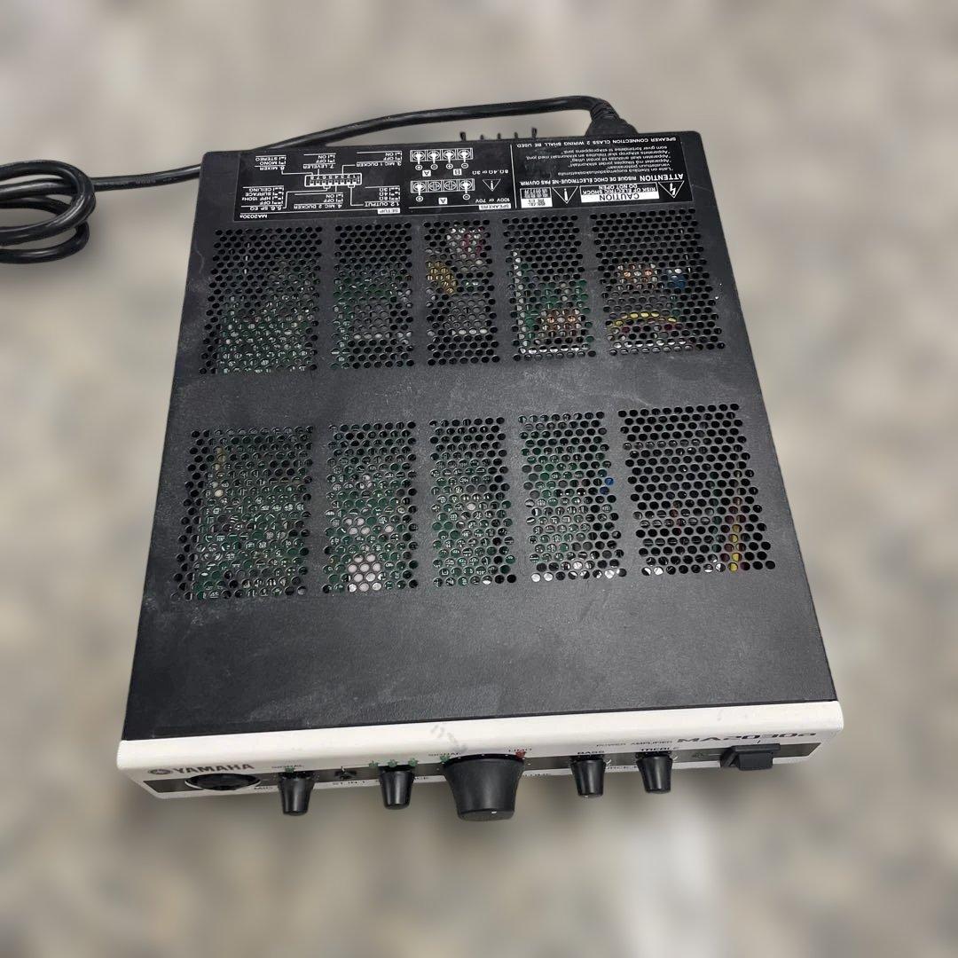 Power Amplifiers Yamaha Ma2030A