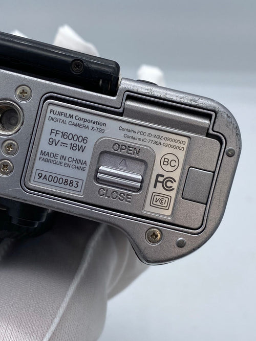 Mirrorless Interchangeable Lips Fujifilm X-T20