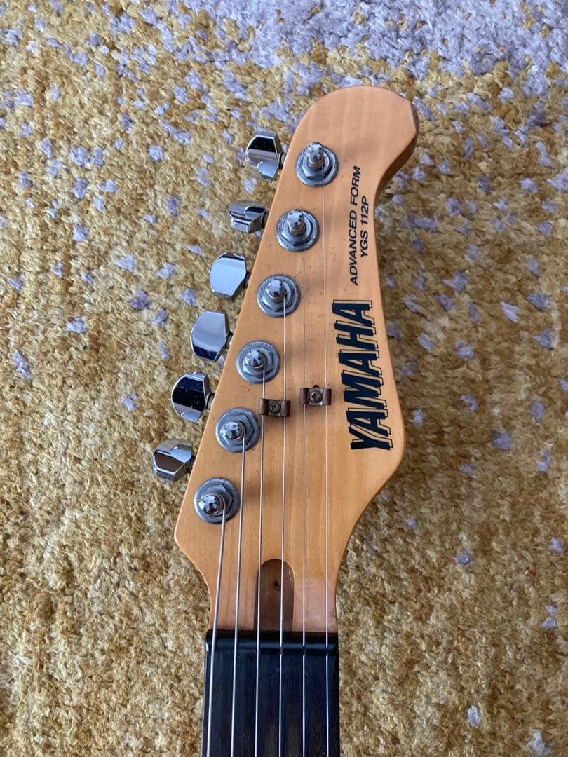 Yamaha Electric Guitar Advanced Form/Ygs-112P