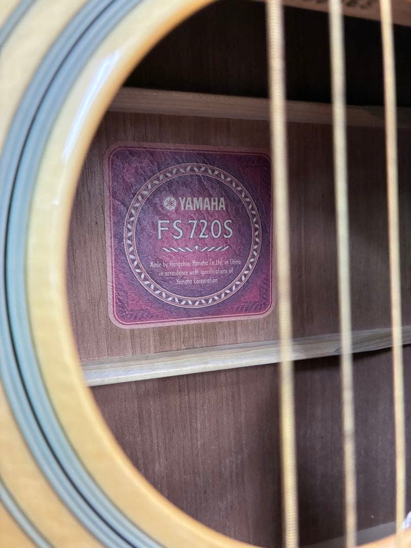 Yamaha Acoustic Guitars Fs720S