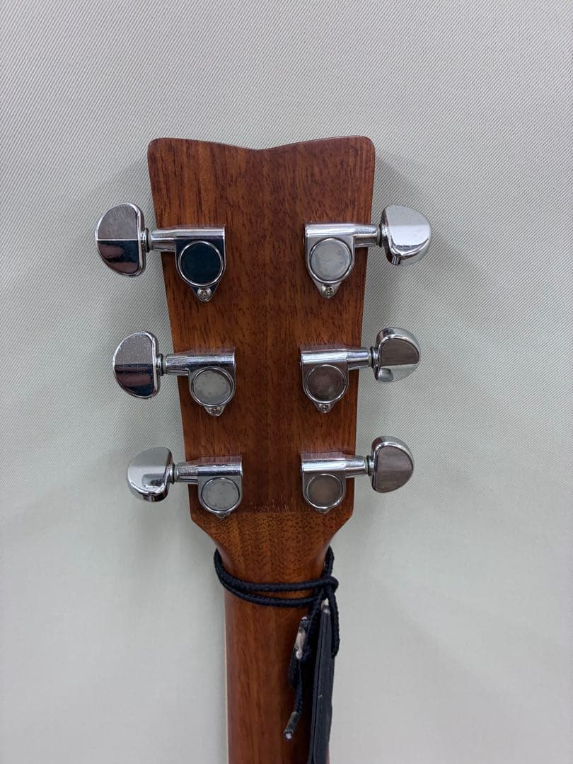 Yamaha Acoustic Guitars Fs720S