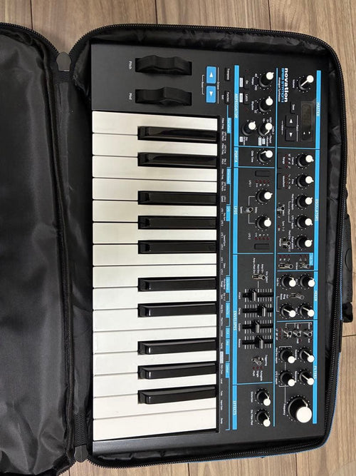 Analog Synthesizers Novation Bass Station Ii