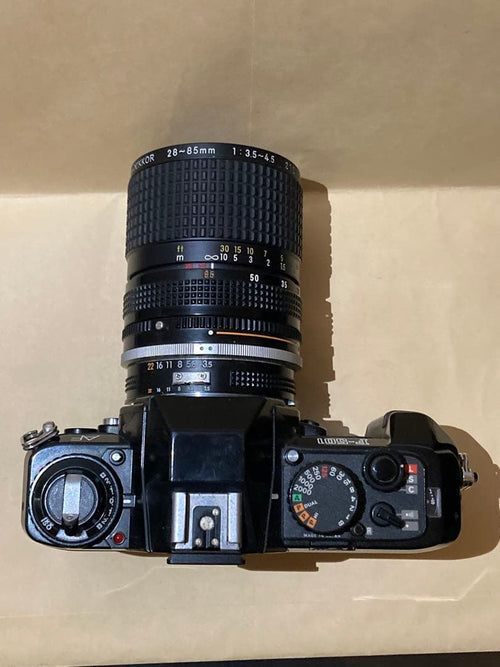 Nikon Slr Camera (Film) F-501 Zoom-Nikkor 28-80Mm F3.5-4.5