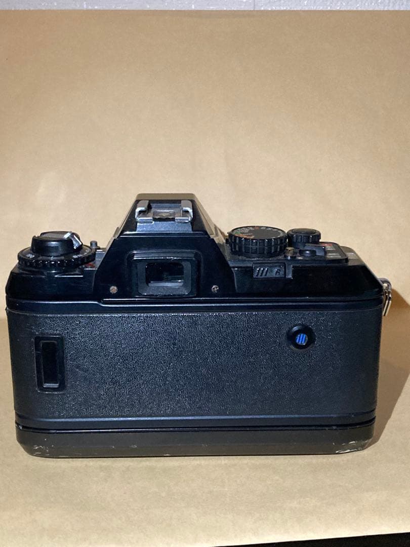 Nikon Slr Camera (Film) F-501 Zoom-Nikkor 28-80Mm F3.5-4.5