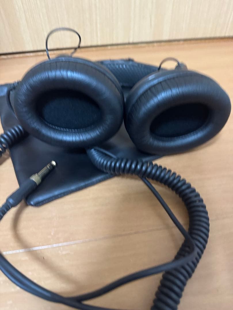 Shure Wired Headphones Srh840