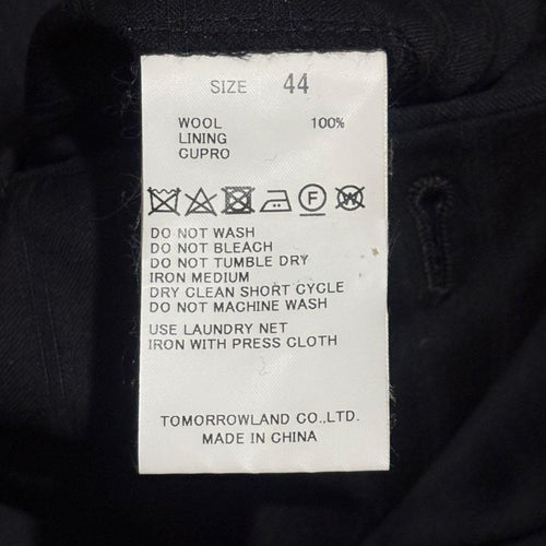 Tomorrowland Business Suit 44