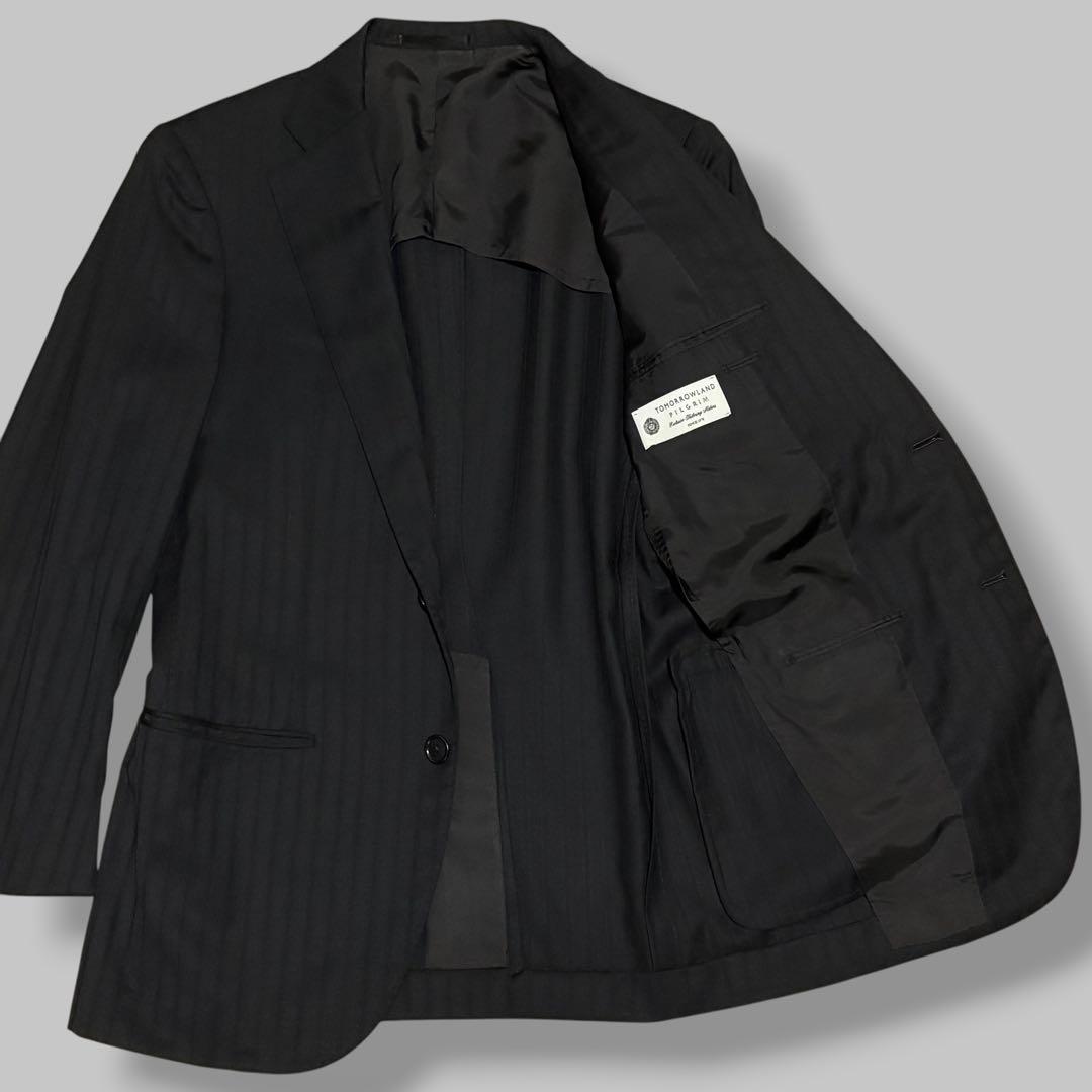 Tomorrowland Business Suit 44