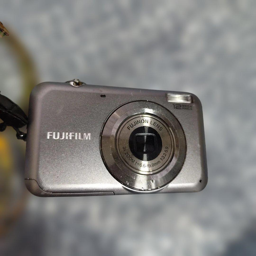 Fujifilm Compact Digital Camera Finepix Jv100