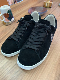 The Shepherd Sneakers Undercover L