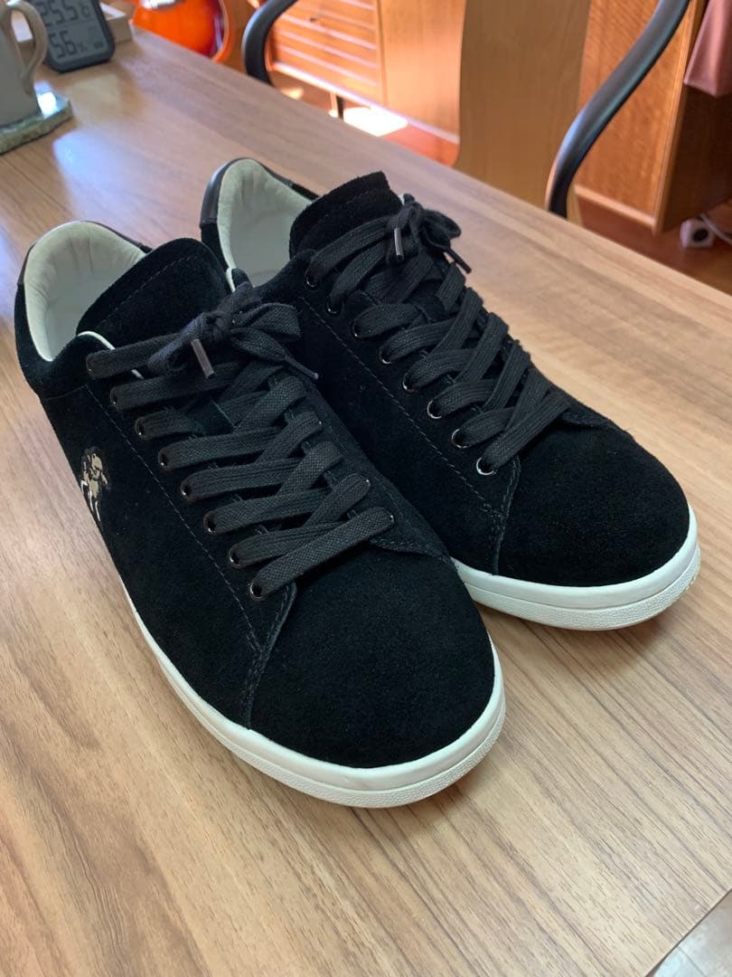 The Shepherd Sneakers Undercover L