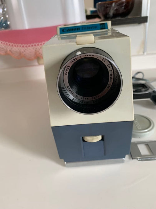 Projectors Canon Slidester 300