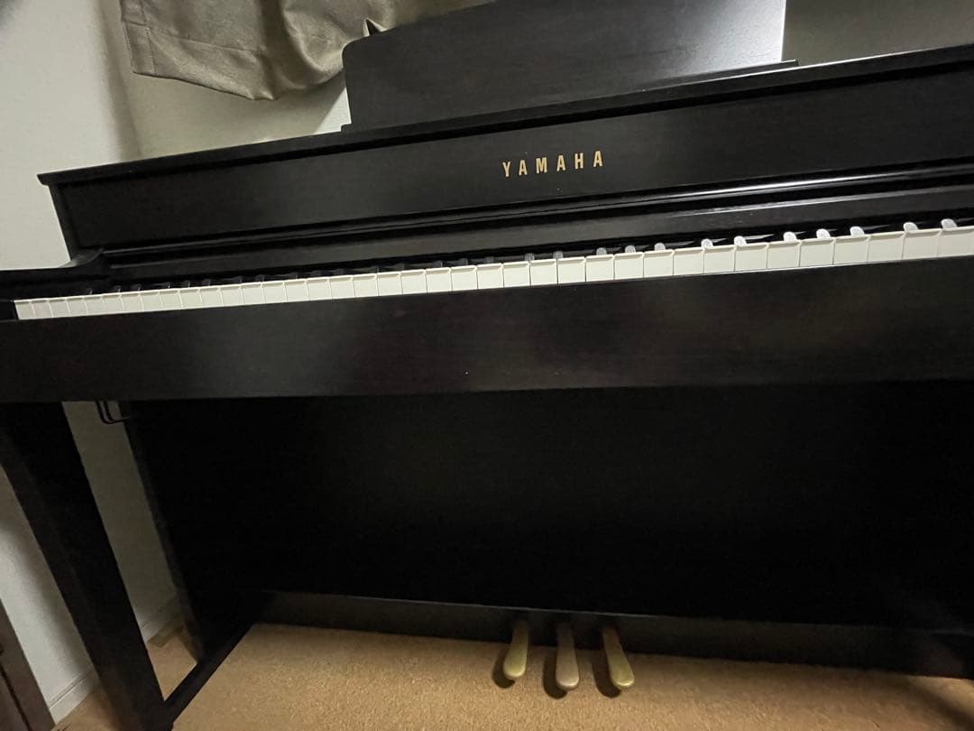 Yamaha Keyboards Digital Pianos Clavinova Clp- 635R 2018