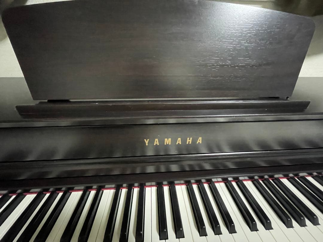 Yamaha Keyboards Digital Pianos Clavinova Clp- 635R 2018