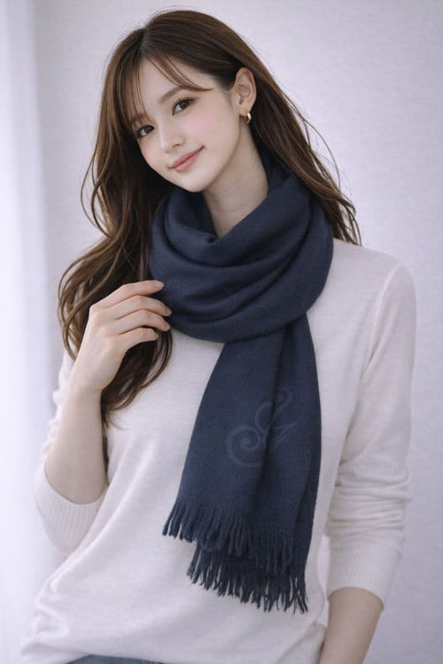 Gucci Scarves B63