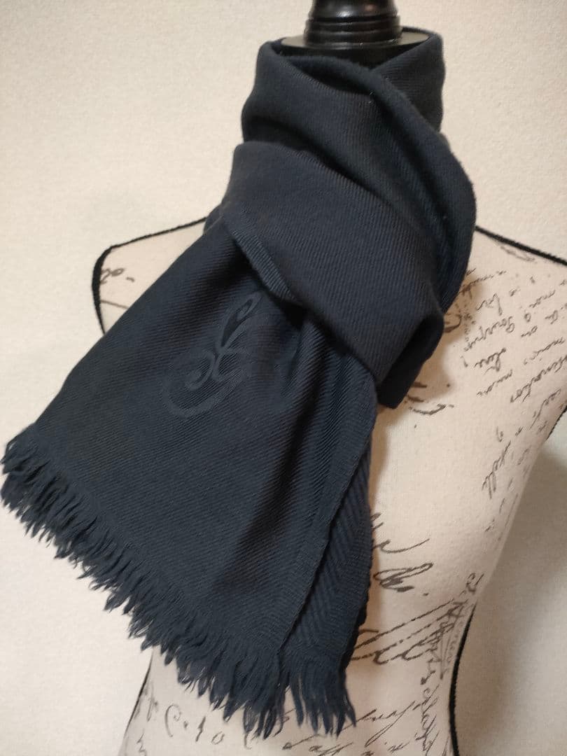 Gucci Scarves B63