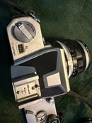 Nikon Slr Camera (Film) Nikkormat Nikkor F/2.8