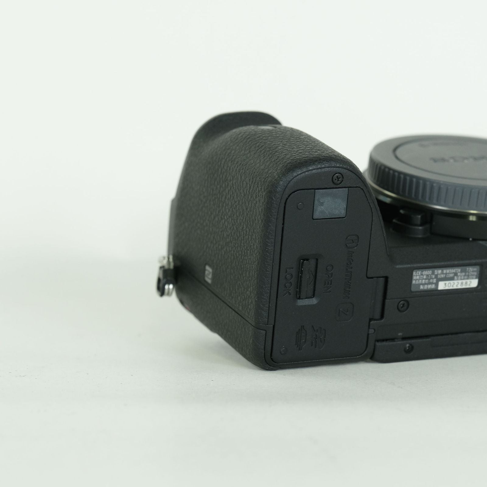 Sony Mirrorless Interchangeable Lips 6,011 6600 Ilce-6600 E