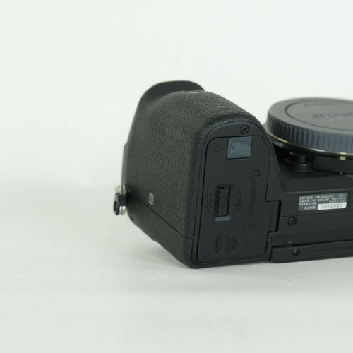 Sony Mirrorless Interchangeable Lips 6,011 6600 Ilce-6600 E