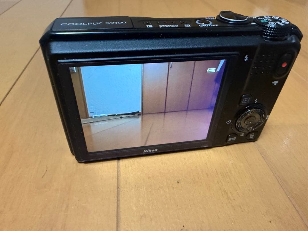 Nikon Compact Digital Camera Coolpix S9100