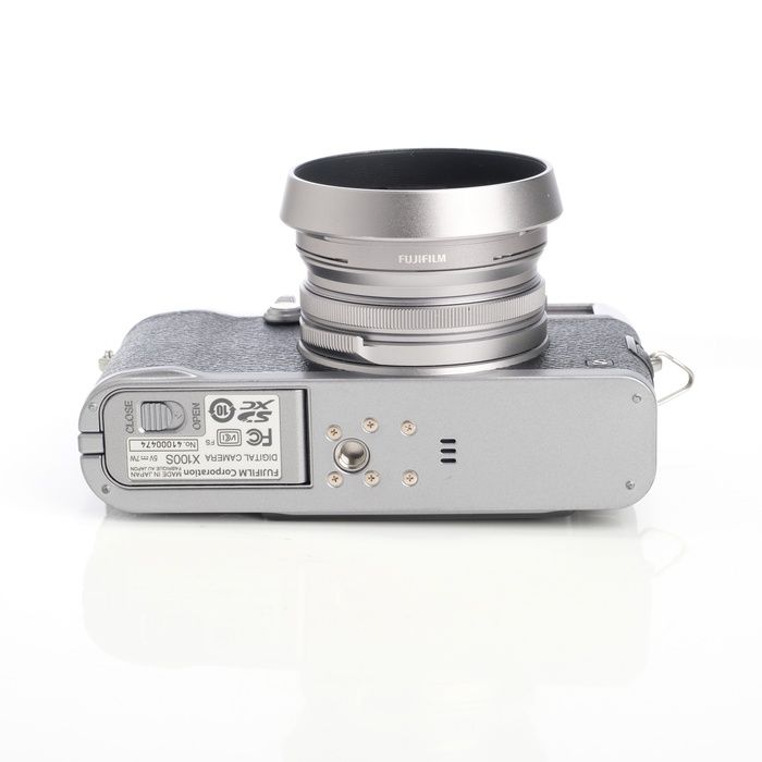 Fujifilm Compact Digital Camera X100S