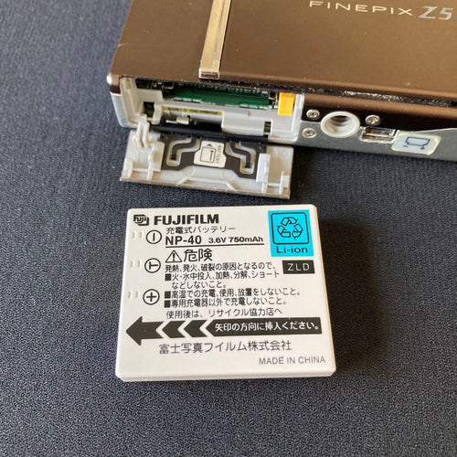 Fujifilm Compact Digital Camera Finepix Z5 Fd Ccd