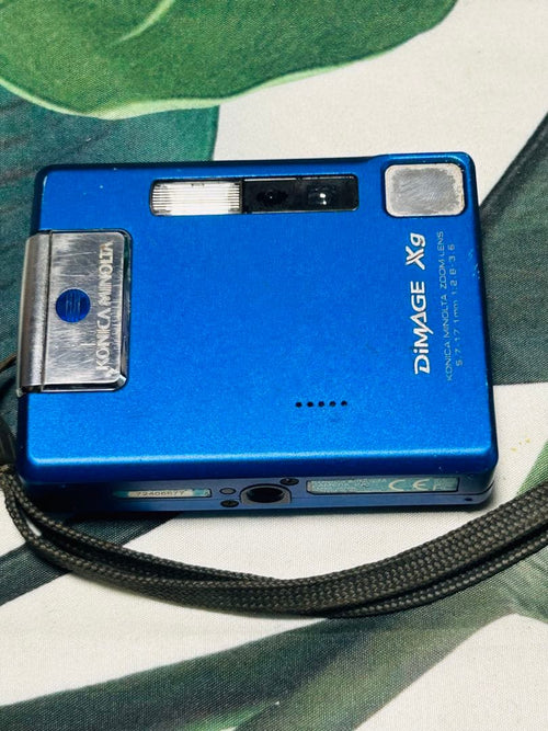 Pentax Compact Digital Cameras Pentaxoptio Rz10/Konica Minolta Dimagexg