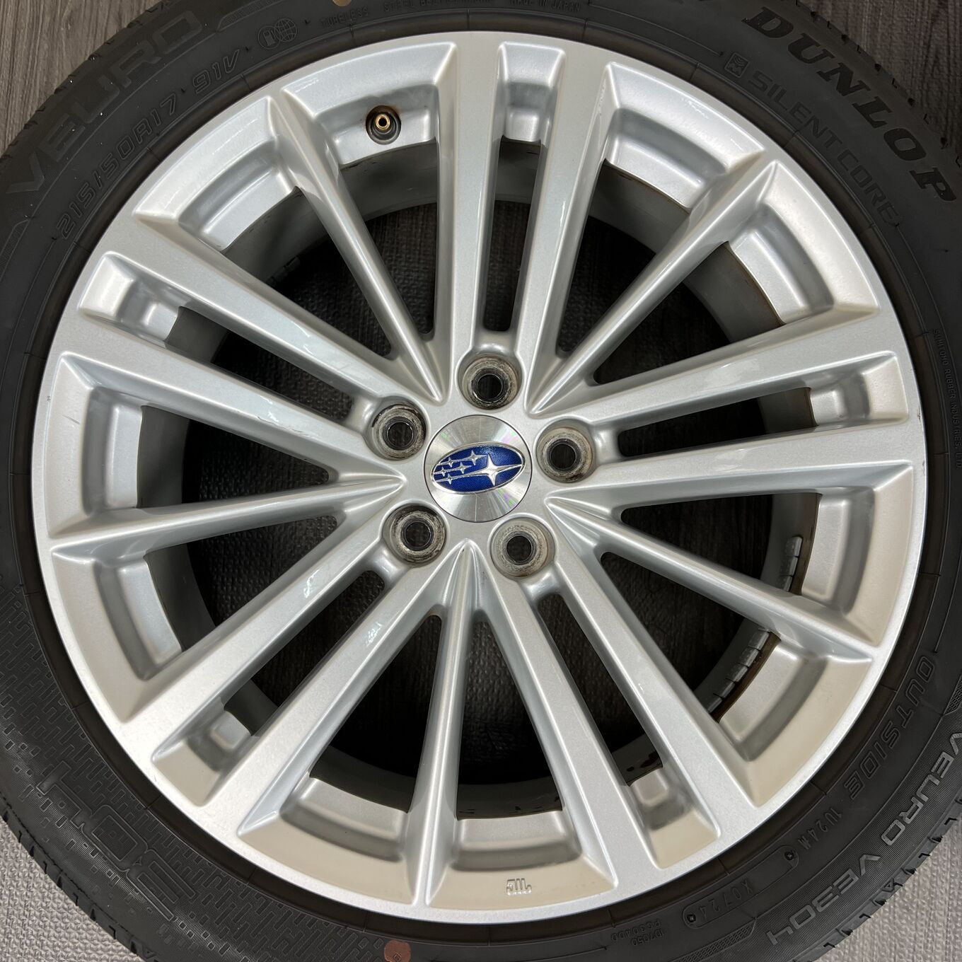 Subaru 17 Inches 5X100 #122D40426