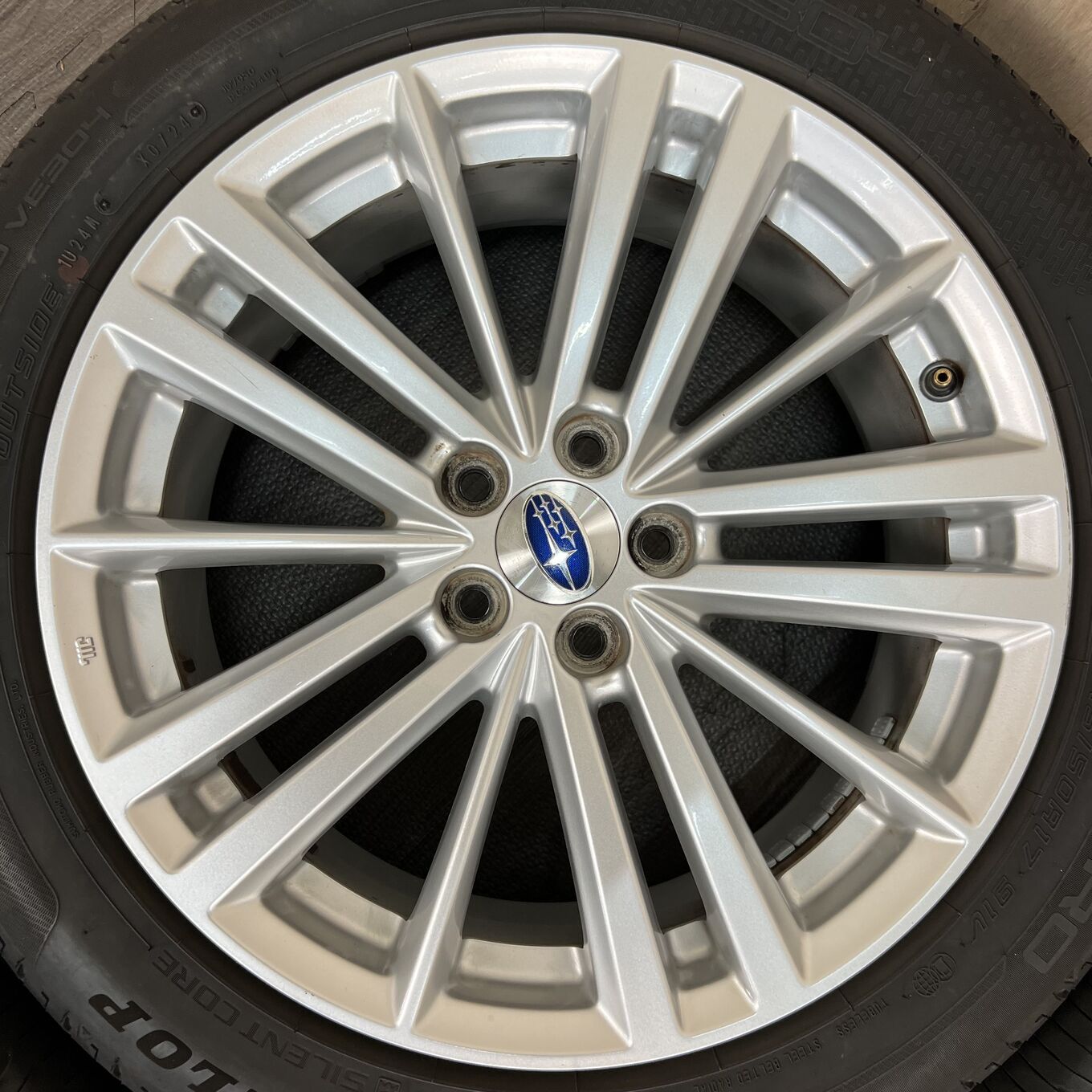 Subaru 17 Inches 5X100 #122D40426