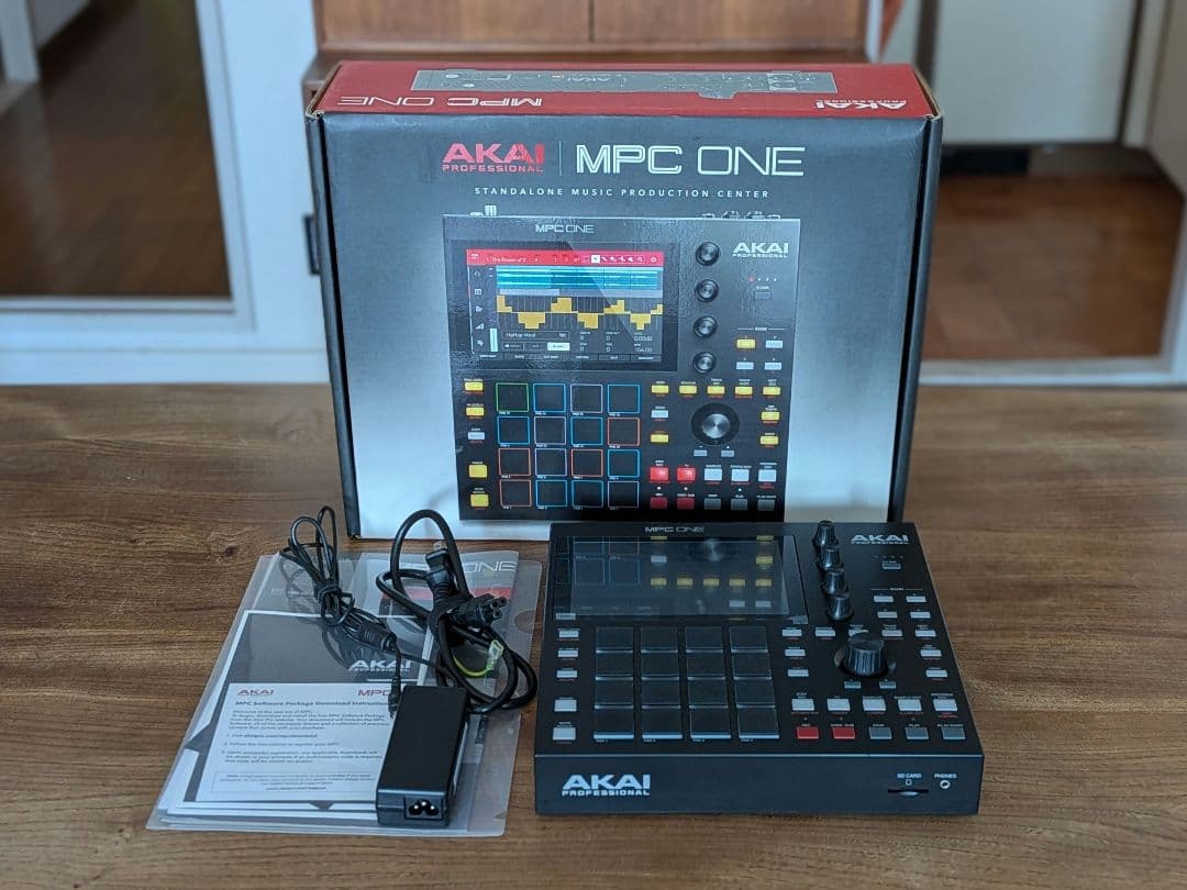 Akai Professional Samplers Mpc One
