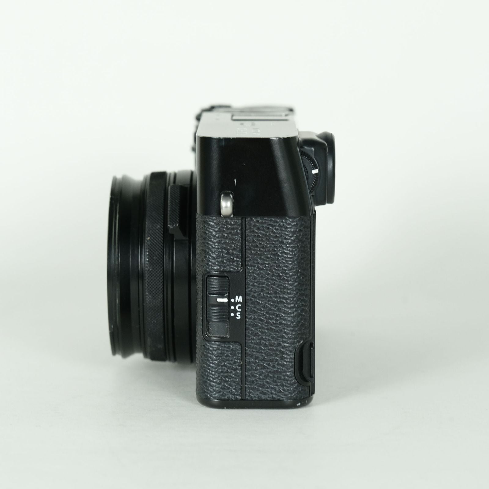 Fujifilm Compact Digital Camera 11,900 X100V