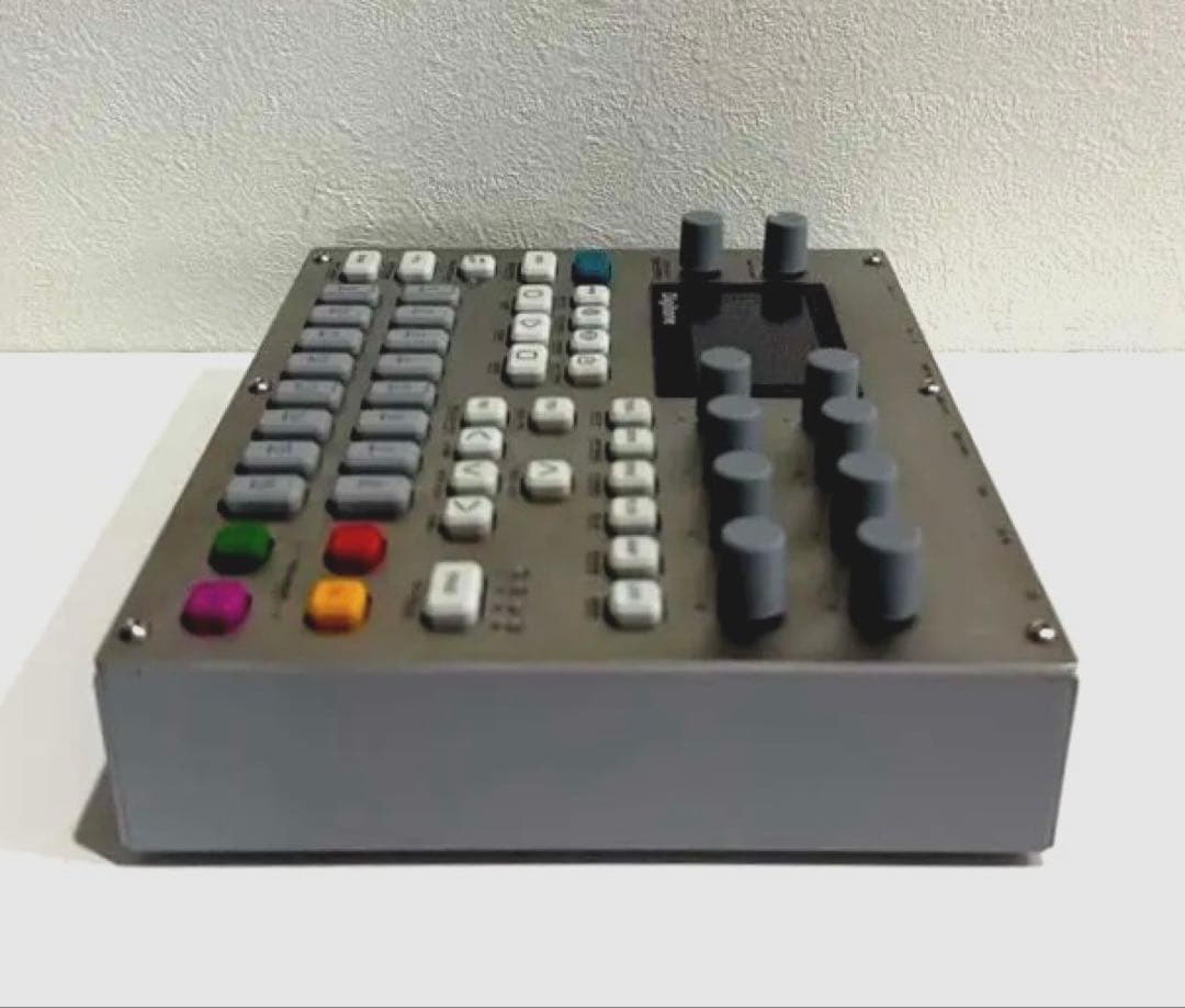 Roland Sampler Elektron Digitone E25 Remix Edition