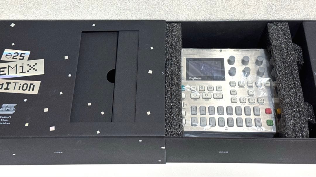 Roland Sampler Elektron Digitone E25 Remix Edition