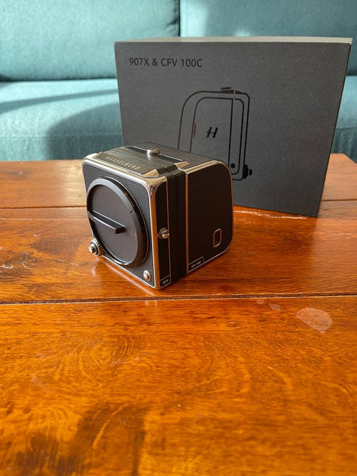 Hasselblad Medium Format Digital Camera 907X Cfv100C