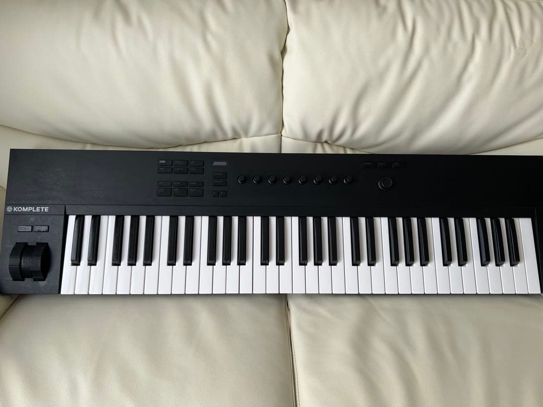 Midi Keyboards Pads Native Instruments Komplete Kontrol A61