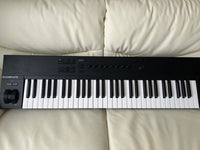 Midi Keyboards Pads Native Instruments Komplete Kontrol A61