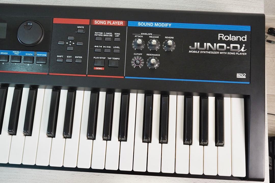 Other Roland Juno-Di