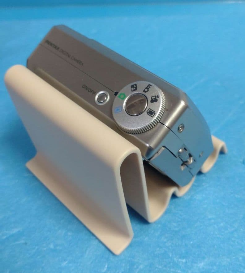 Pentax Compact Digital Camera Optio 330