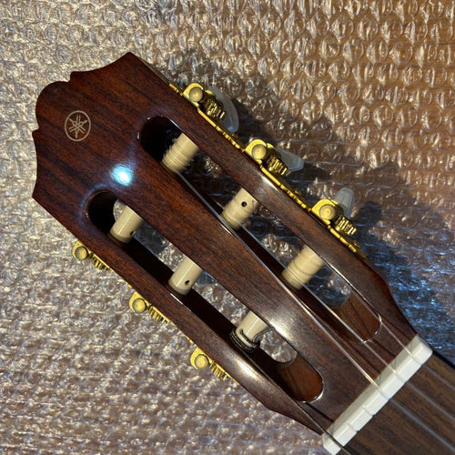 Classical Guitars Yamaha Cg162C