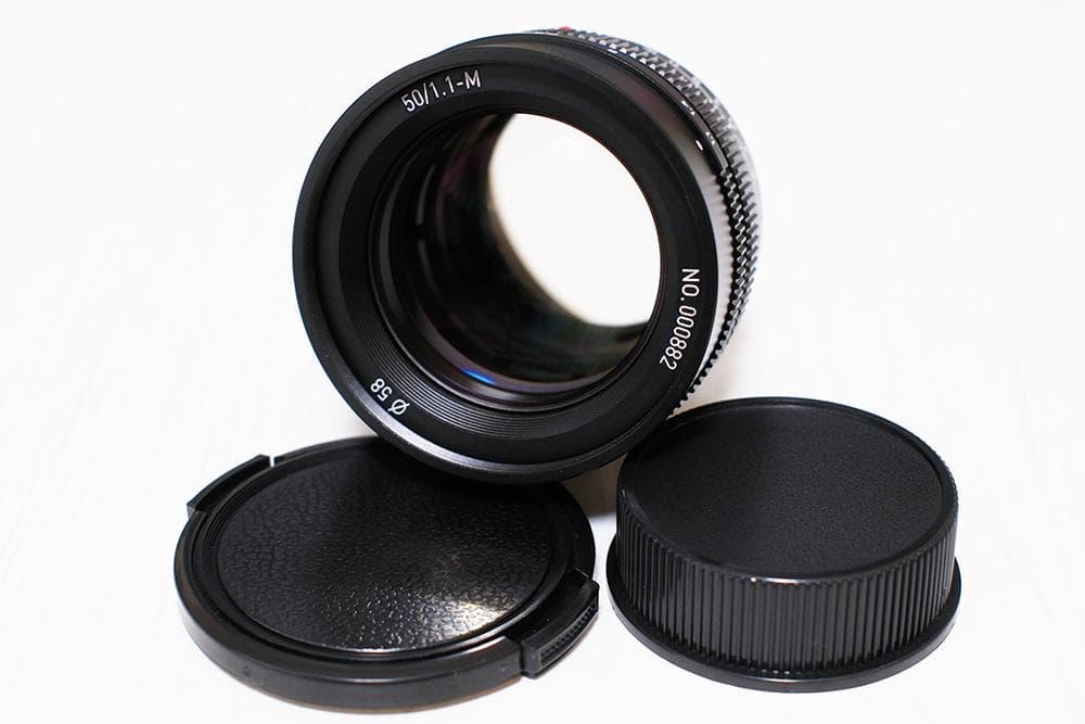 Prime Lenses M F1.1