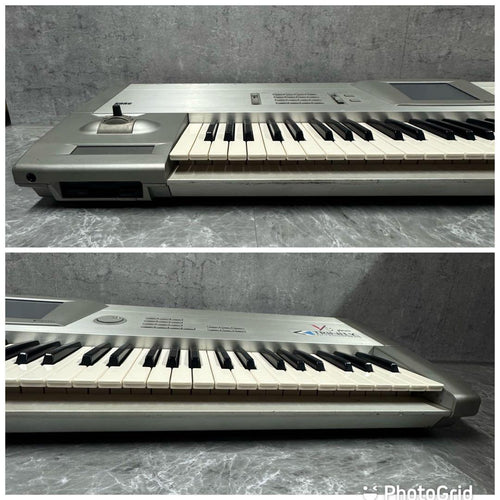Analog Synthesizer Korg V3 Pro