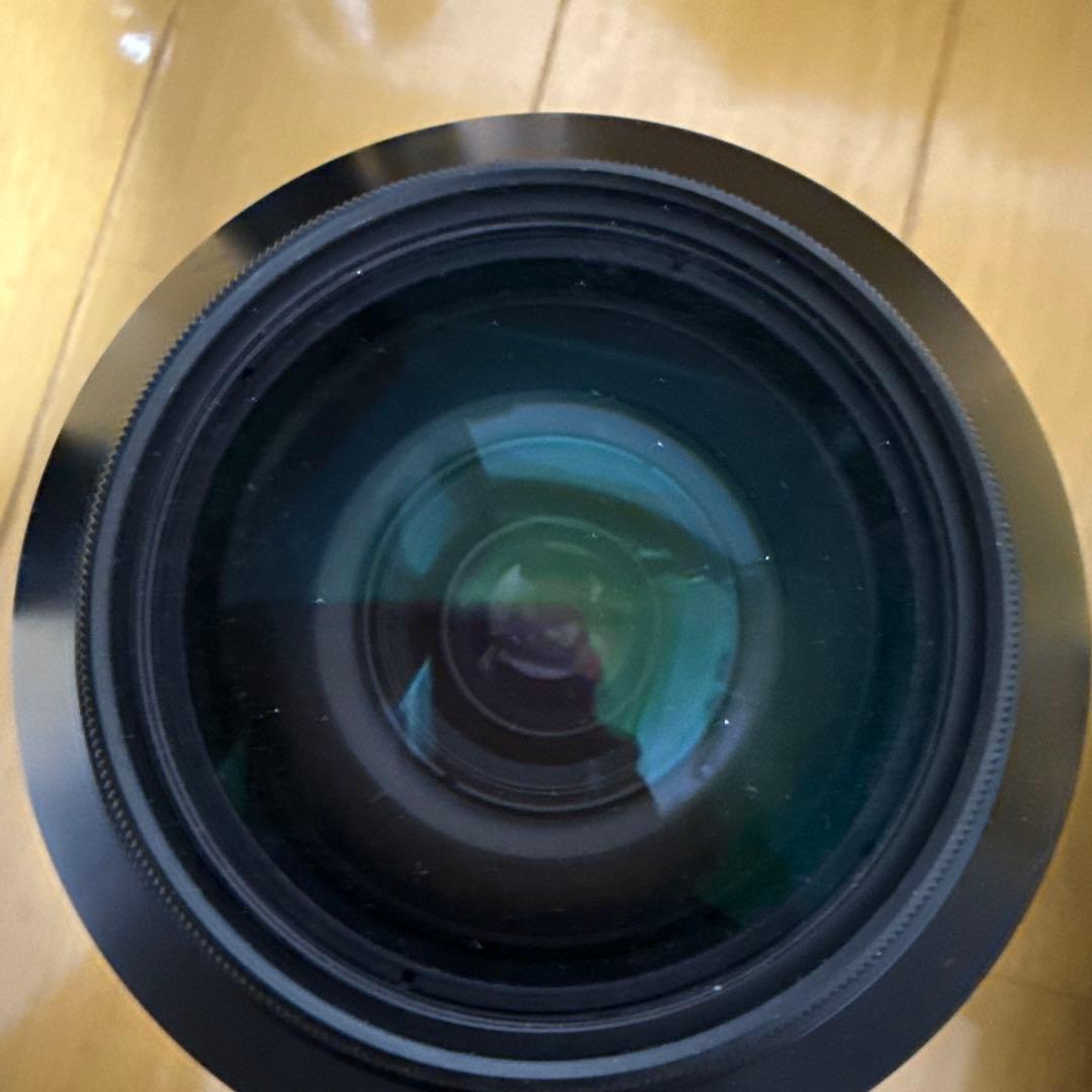 Nikon Lens (Zoom) 3