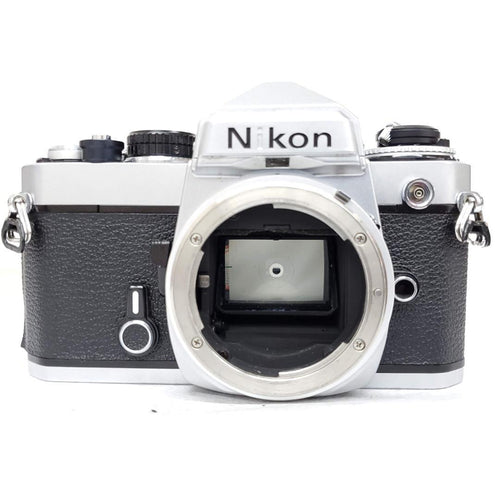 Nikon Slr Camera (Film) Fe G0130-133-2V