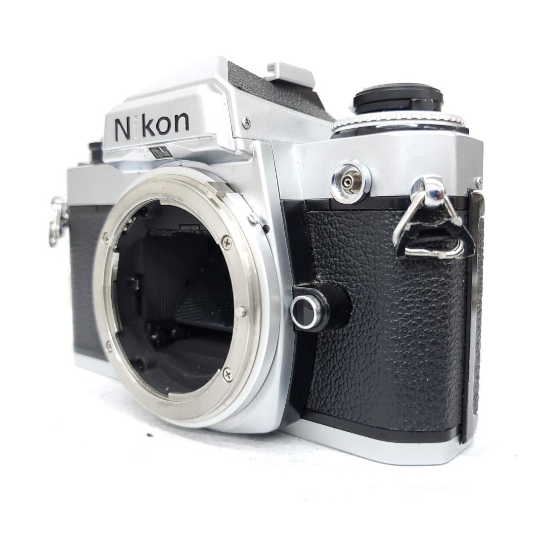 Nikon Slr Camera (Film) Fe G0130-133-2V