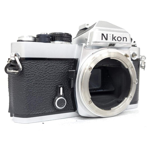 Nikon Slr Camera (Film) Fe G0130-133-2V