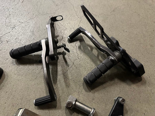 Kawasaki Steps Pedals Zrx400