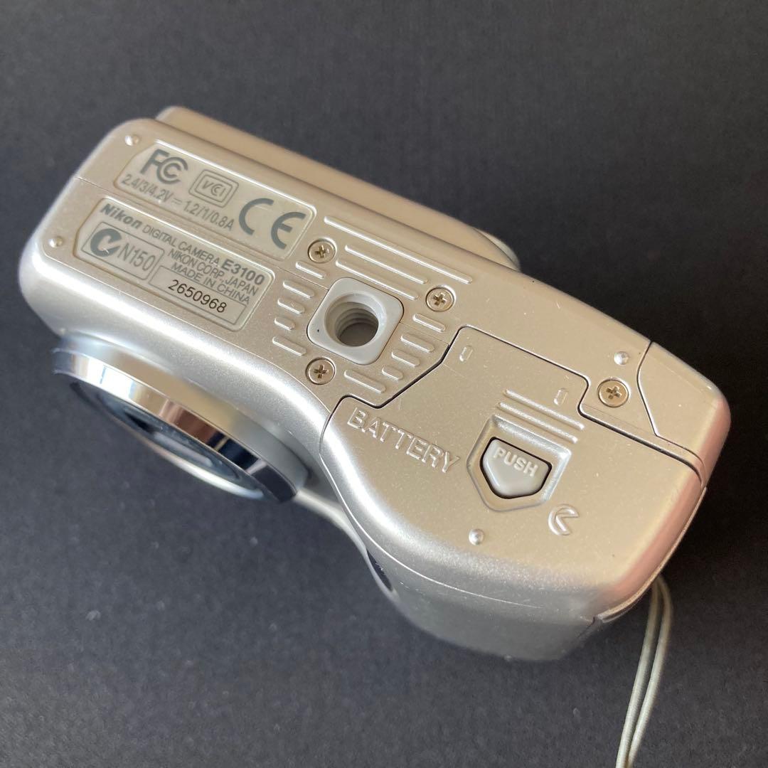 Nikon Compact Digital Camera Coolpix3100 Ccd